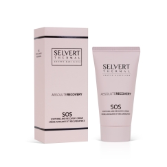 <p>Crema rica en manteca de Karit&eacute;, Aceite de Rosa Mosqueta, Escualano y Niacinamida que ayuda a que la piel recupere su estado natural ante cualquier reacci&oacute;n producida tanto por elementos externos como internos.</p>
<p class="_04xlpA direction-ltr align-justify para-style-body"><span class="S1PPyQ">A la vez permite una r&aacute;pida regeneraci&oacute;n en los d&iacute;as posteriores al peeling dermocosm&eacute;tico.</span></p>