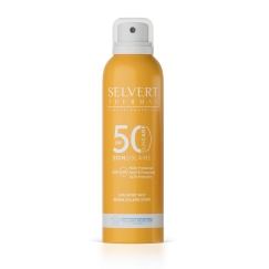 <p>Spray resistente all'acqua, rinfrescante e dal tocco secco, fornisce&nbsp;un'eccellente protezione contro gli effetti nocivi della radiazione&nbsp;solare. Il suo sistema di diffusione permette un'applicazione&nbsp;ottimale su qualsiasi parte del corpo. Senza olio. &Egrave; perfetto per&nbsp;le attivit&agrave; sportive all'aperto.</p>
<p>Migliora la sintesi della vitamina D.</p>
<p>Formulato per non&nbsp;danneggiare l'ecosistema marino</p>